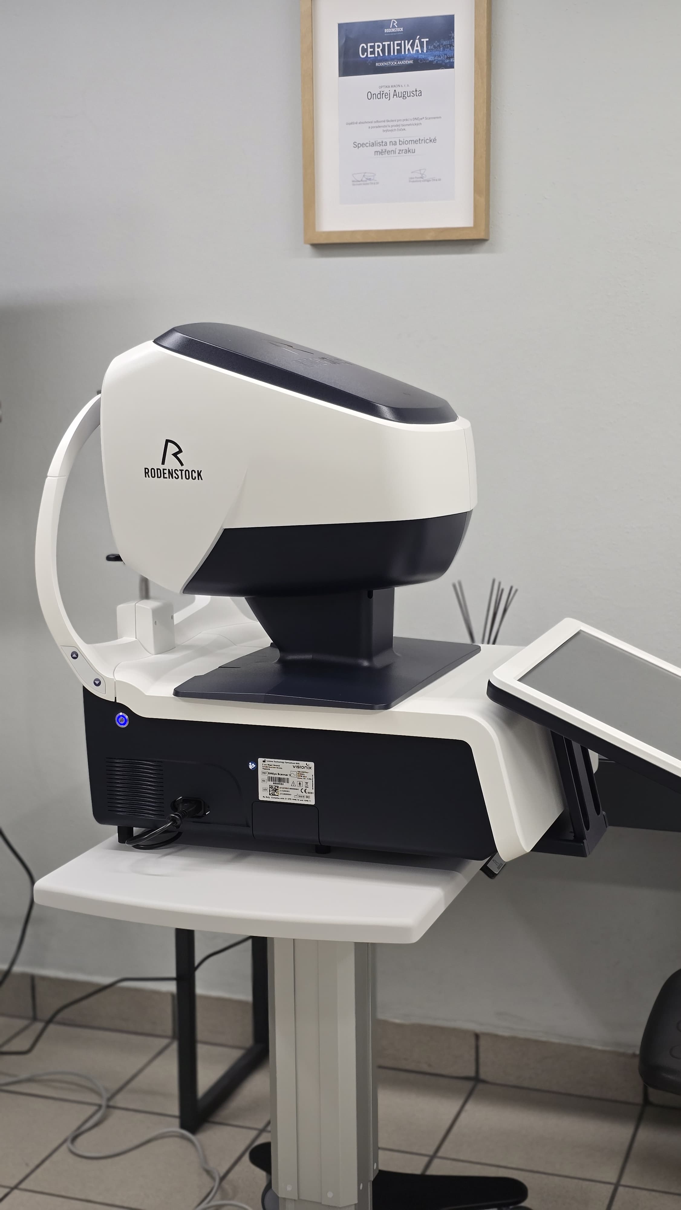 MAON optika interiér 13